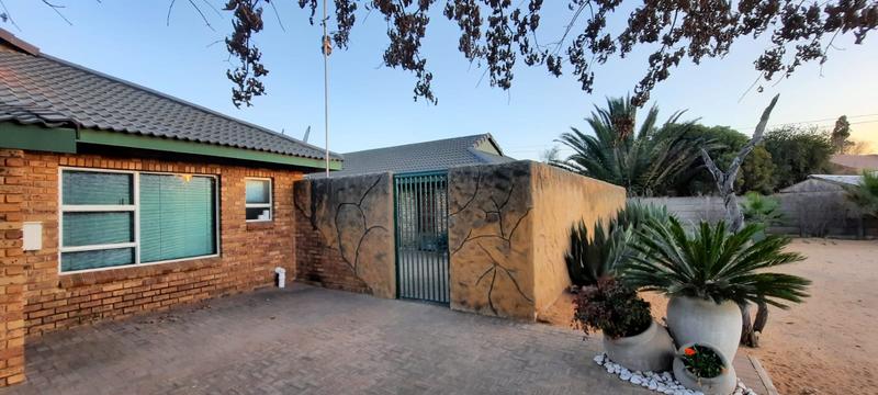 5 Bedroom Property for Sale in Vaalpark Free State